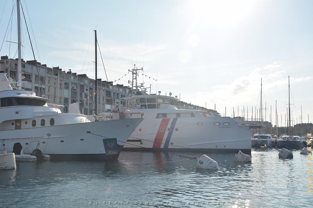 2024 09 21 TOULON- AUTOUR DU PORT (9).JPG